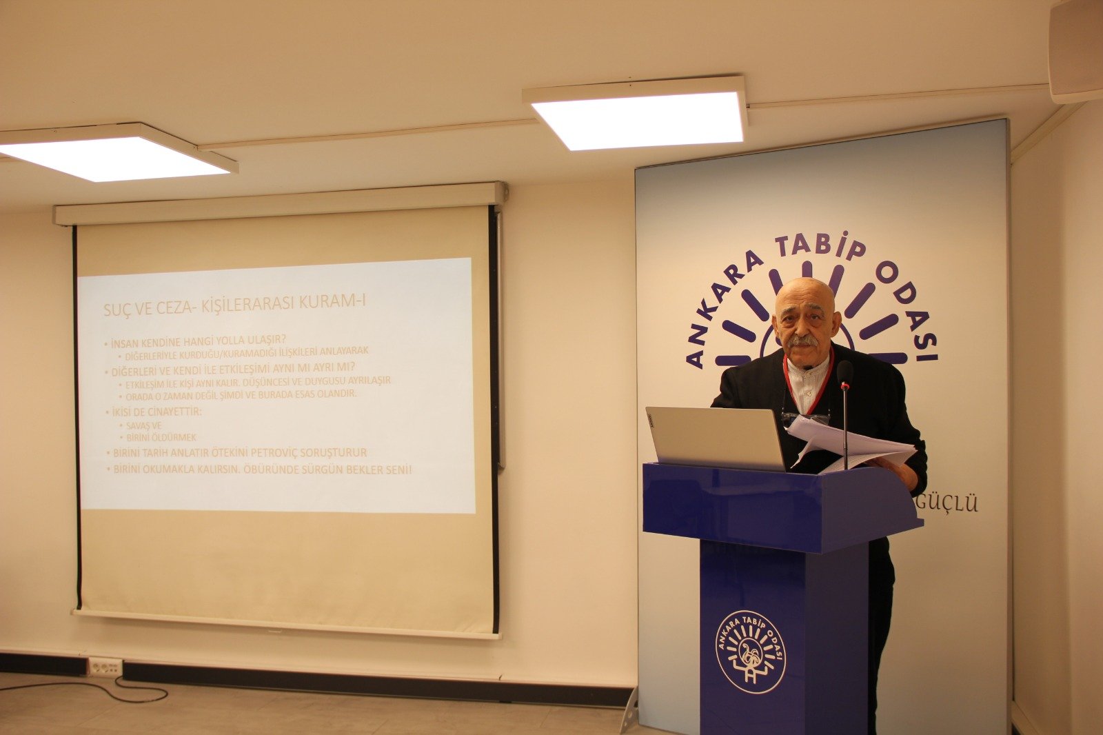"Suç ve Ceza Romanının Eleştirel Okuması" Düzenlendi